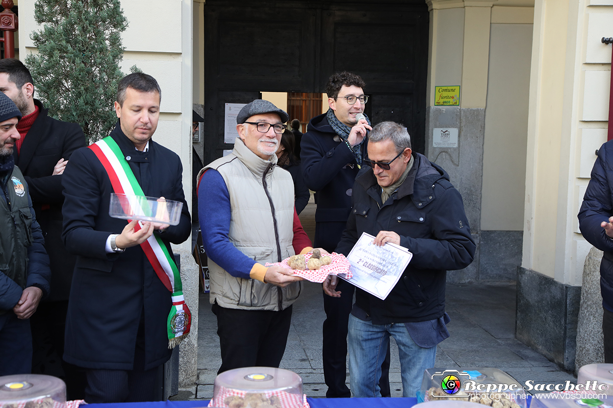 VBS_7061 - Fiera dei Santi - 12.ma Fiera Nazionale del Tartufo.jpg
